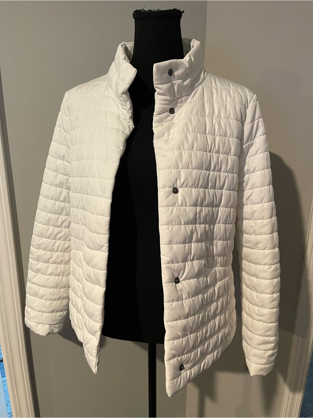Liz Claiborne White Quilted Snap-Front Puffer Jacket